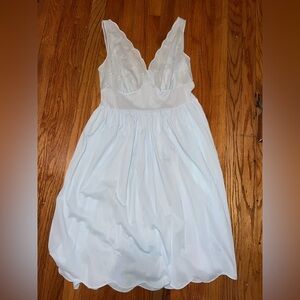 Vanity Fair Light Blue Chemise
